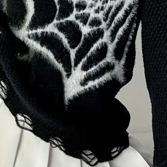 Super Soft Spider Web Perfect for Halloween Sweater - Picture 7 of 15